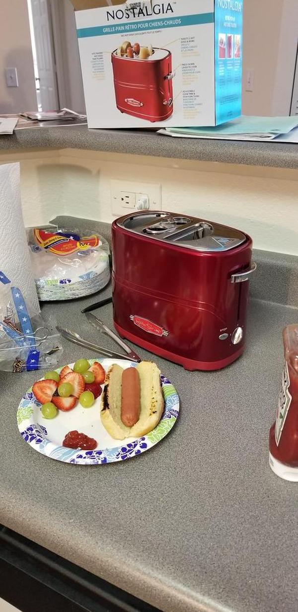 Pop-Up Hot-Dog Toaster photo review