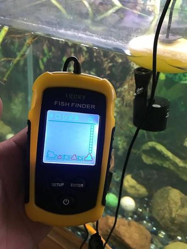 Portable Wireless Smart Pro Fish Finder Sonar Detector With Display photo review