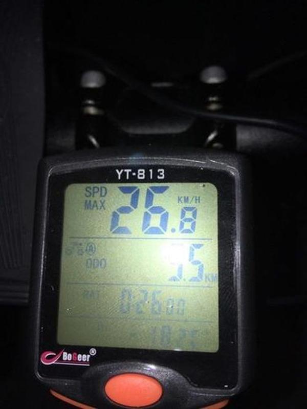 Premium Waterproof Smart Bike Speedometer Computer photo review