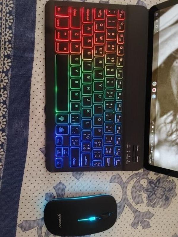 Rainbow Backlit Wireless Mouse Keyboard photo review