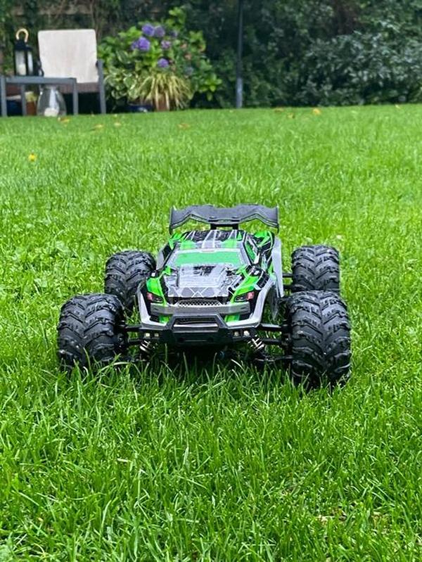 RC Car With LED Remote Control High Speed Drift Monster Truck For Kids photo review