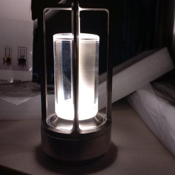 Rechargeable Metal LED Cordless Table Lamp with Touch Dimming for Restaurant Bedroom Home Outdoor Decor photo review