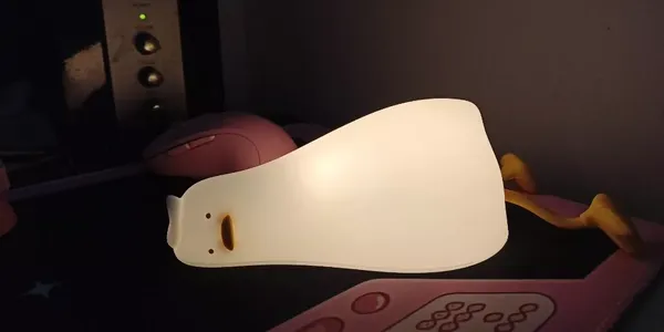 Rechargeable Silicone Soft Duck Night Light For Kids - Creative Desk Decor Lamp For Bedroom - Holiday Gift For Children photo review