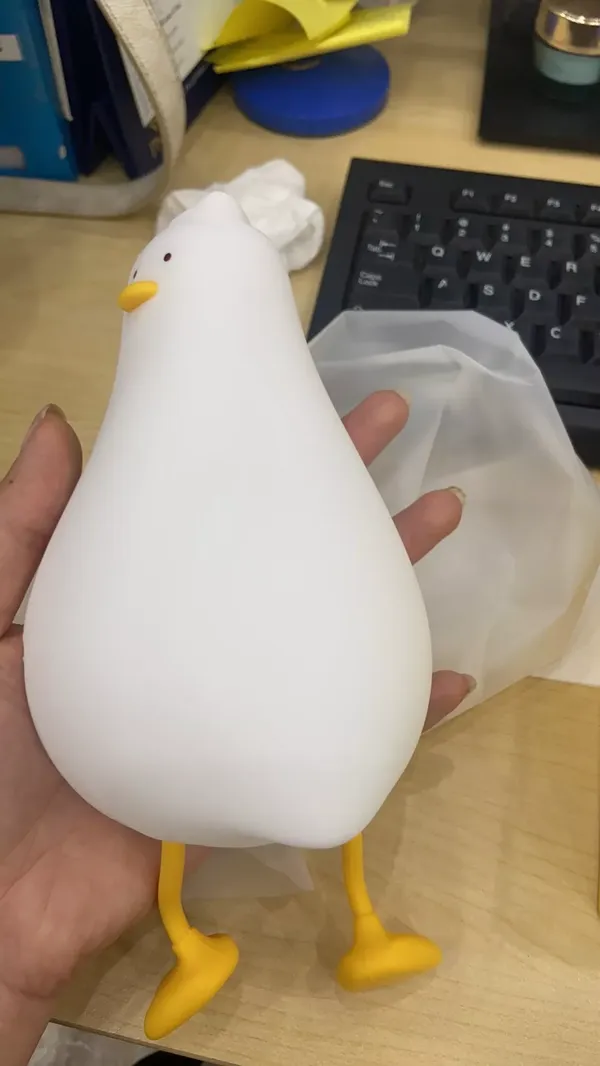 Rechargeable Silicone Soft Duck Night Light For Kids - Creative Desk Decor Lamp For Bedroom - Holiday Gift For Children photo review