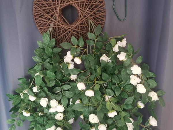 Rose Vine Wall Hanging Fake Flower Decoration photo review