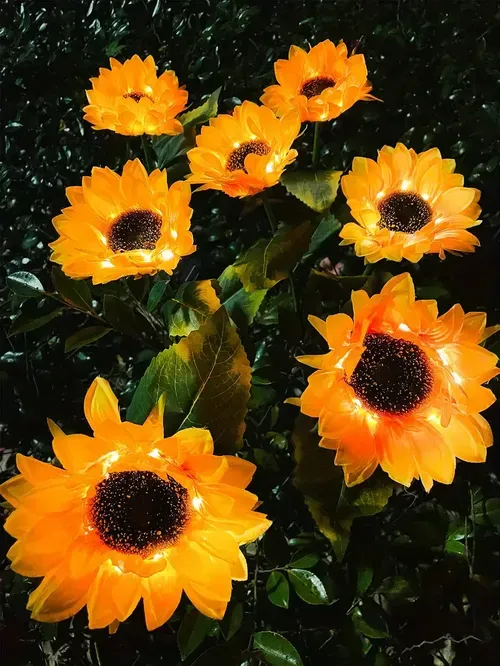 Solar Powered Sunflower Lights - Outdoor Garden Decor