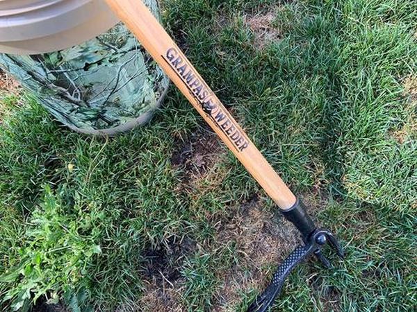 Stand Up Weed Puller Tool With Long Handle, Weeder Tool photo review