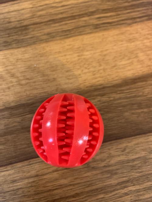 Stretchy Rubber Leaking Ball for Dogs - Funny Pet Tooth Cleaning Toys photo review