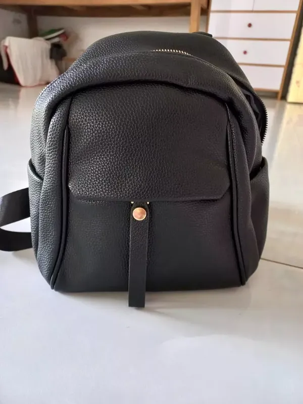 Style Trendy Leather Backpack for Women photo review