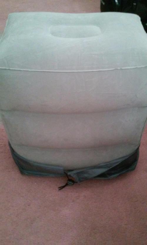 Super Easy Inflatable Foot Stool - Your Legs Will Be Saved photo review