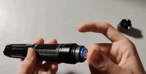 Super strong blue burning laser flashlight