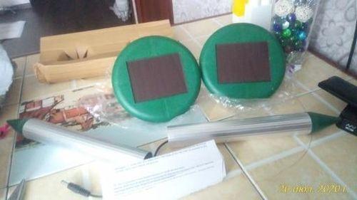 4PCS The Advanced Solar Electronic Snake Repeller photo review