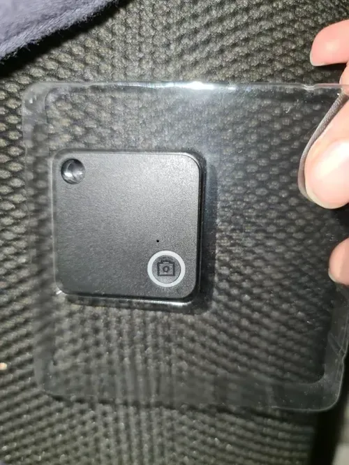 Tile Bluetooth Tracker photo review