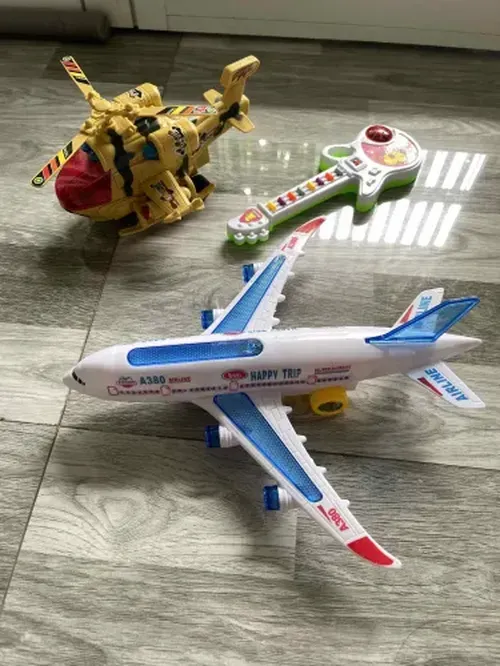 Toy Airplane Model With Lights And Music For Kids photo review