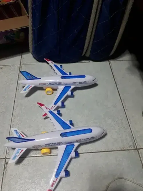 Toy Airplane Model With Lights And Music For Kids photo review