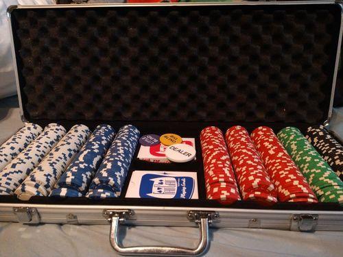 Ultimate Custom Poker Chips Set, Aluminum Box Chip Set Entertainment photo review