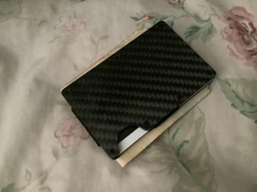 Ultra-Light Carbon Fiber Minimalist Wallet photo review