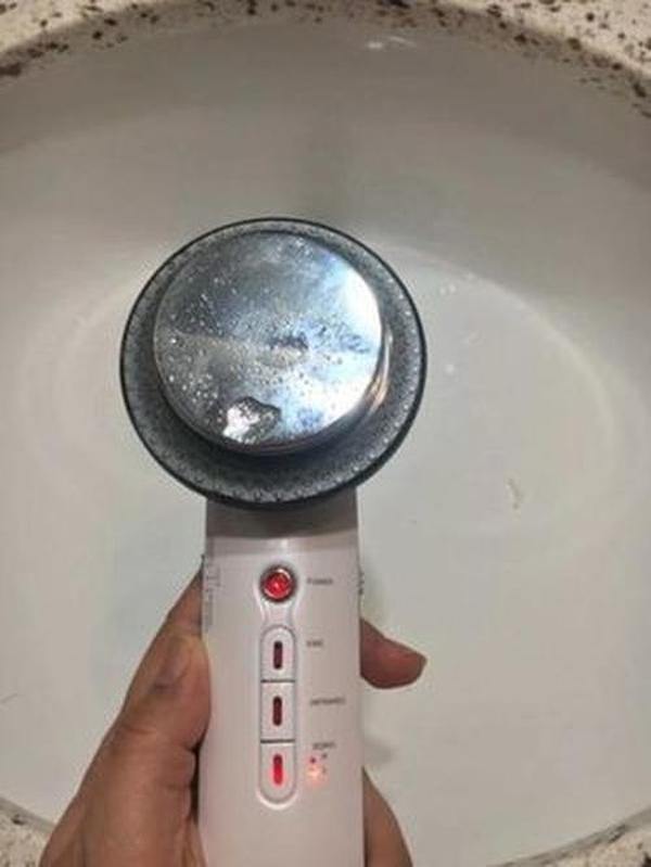 Ultrasonic Cavitation Machine With Anti Cellulite Cream photo review