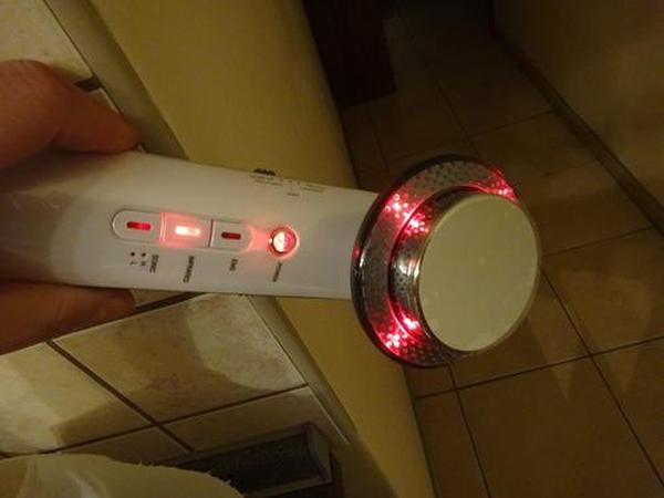 Ultrasonic Cavitation Machine With Anti Cellulite Cream photo review
