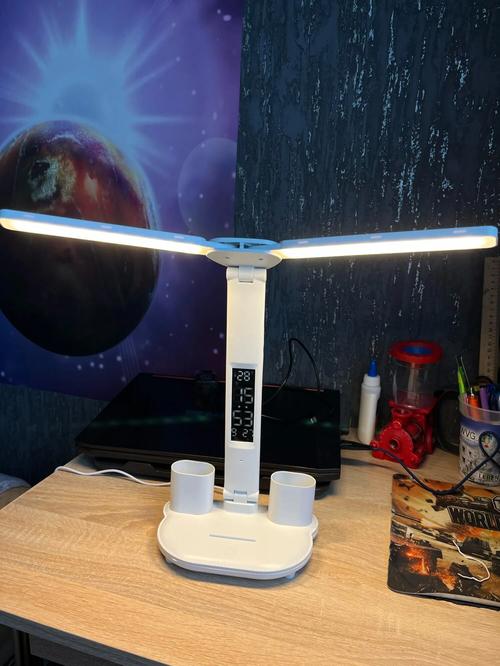 USB Rechargeable Dimmable LED Clock Table Lamp with 2 Heads and 180-Degree Rotation for Reading, Studying, and Night Light photo review