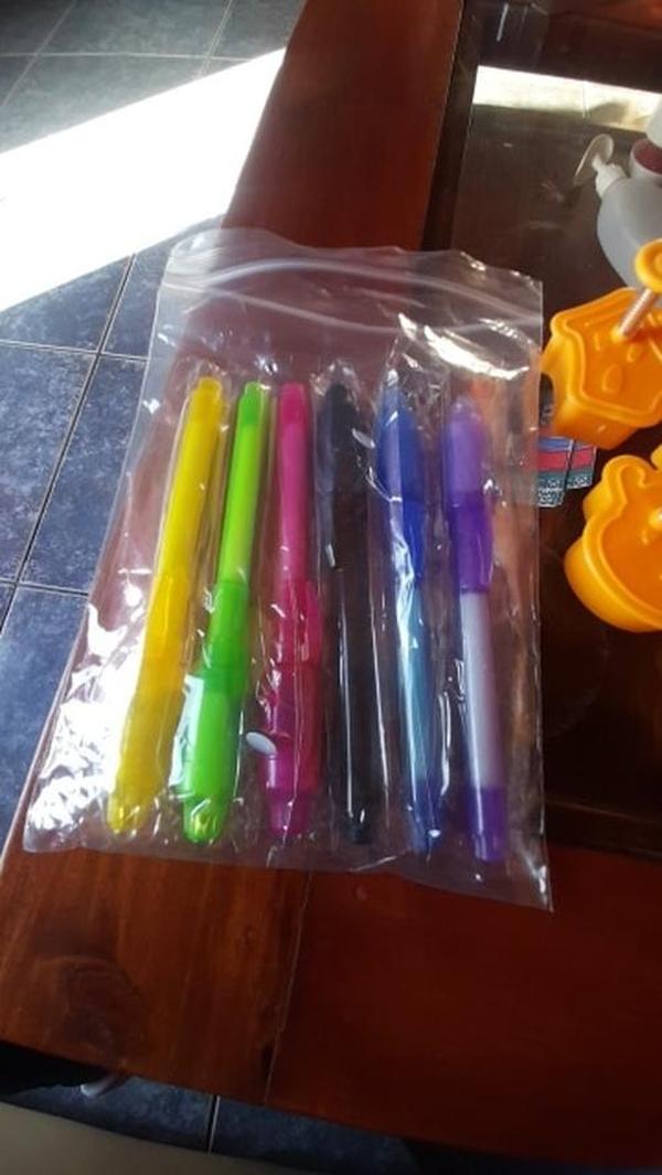 Uv Light Creative Stationery Invisible Ink Pen photo review