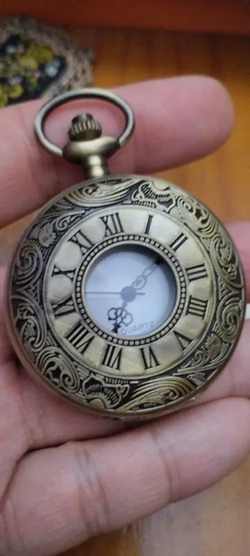 Vintage Bronze Roman Numeral Quartz Pocket Watch photo review