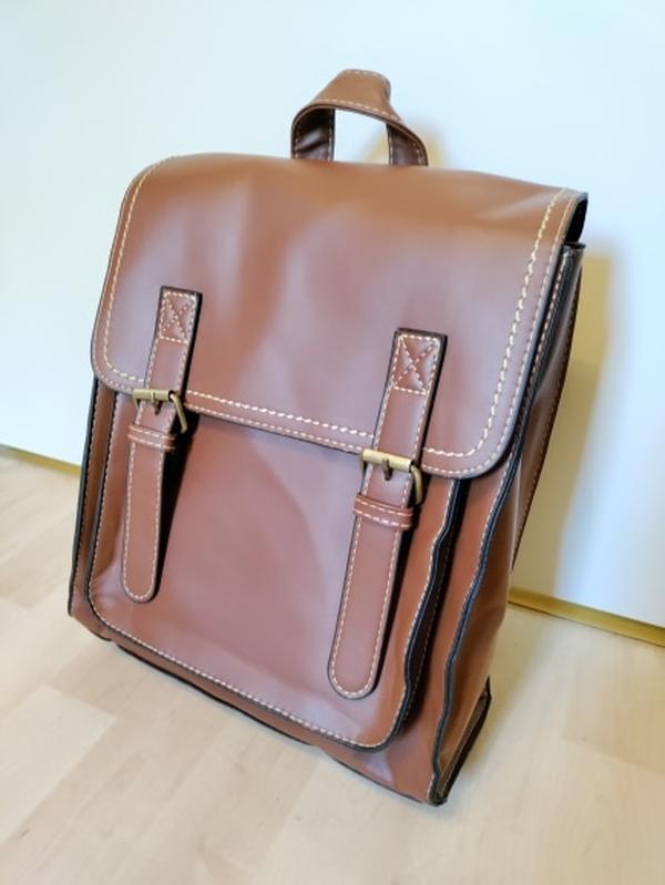 Vintage Leather Backpacks: Stylish, Durable and Functional photo review