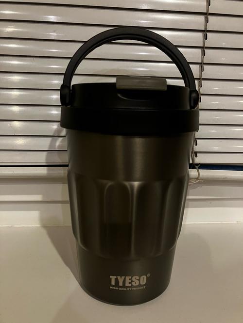 Vintage Metal Coffee Mug Thermos Portable 304 Stainless Steel Water Bottle  photo review