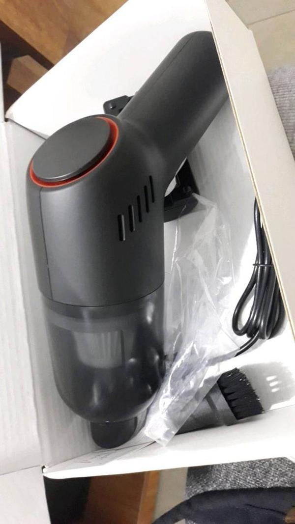 Wireless mini handheld vacuum cleaner photo review