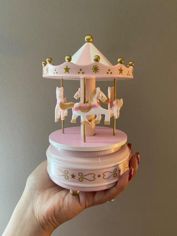 Wooden Christmas Carousel Horse Music Box with Merry-Go-Round for Baby Room Decoration photo review